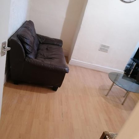 Stoke-on-Trent Hygis Home Of Relaxations מראה חיצוני תמונה