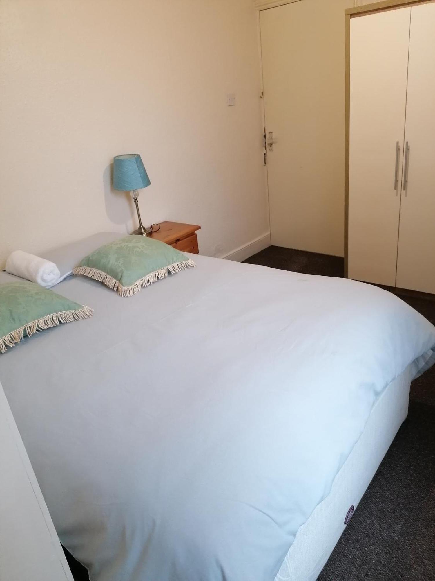 Stoke-on-Trent Hygis Home Of Relaxations מראה חיצוני תמונה