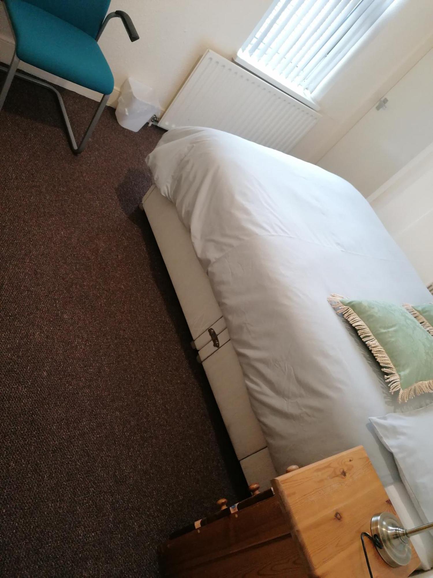 Stoke-on-Trent Hygis Home Of Relaxations מראה חיצוני תמונה